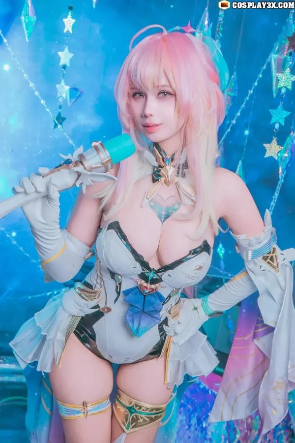 Pyoncos (ピオン) Cosplay Aemeath – Wuthering Waves